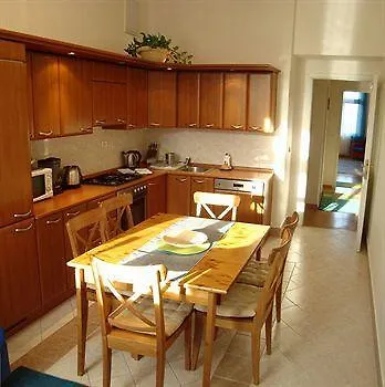 Na Smetance Aparthouse 3* Prague
